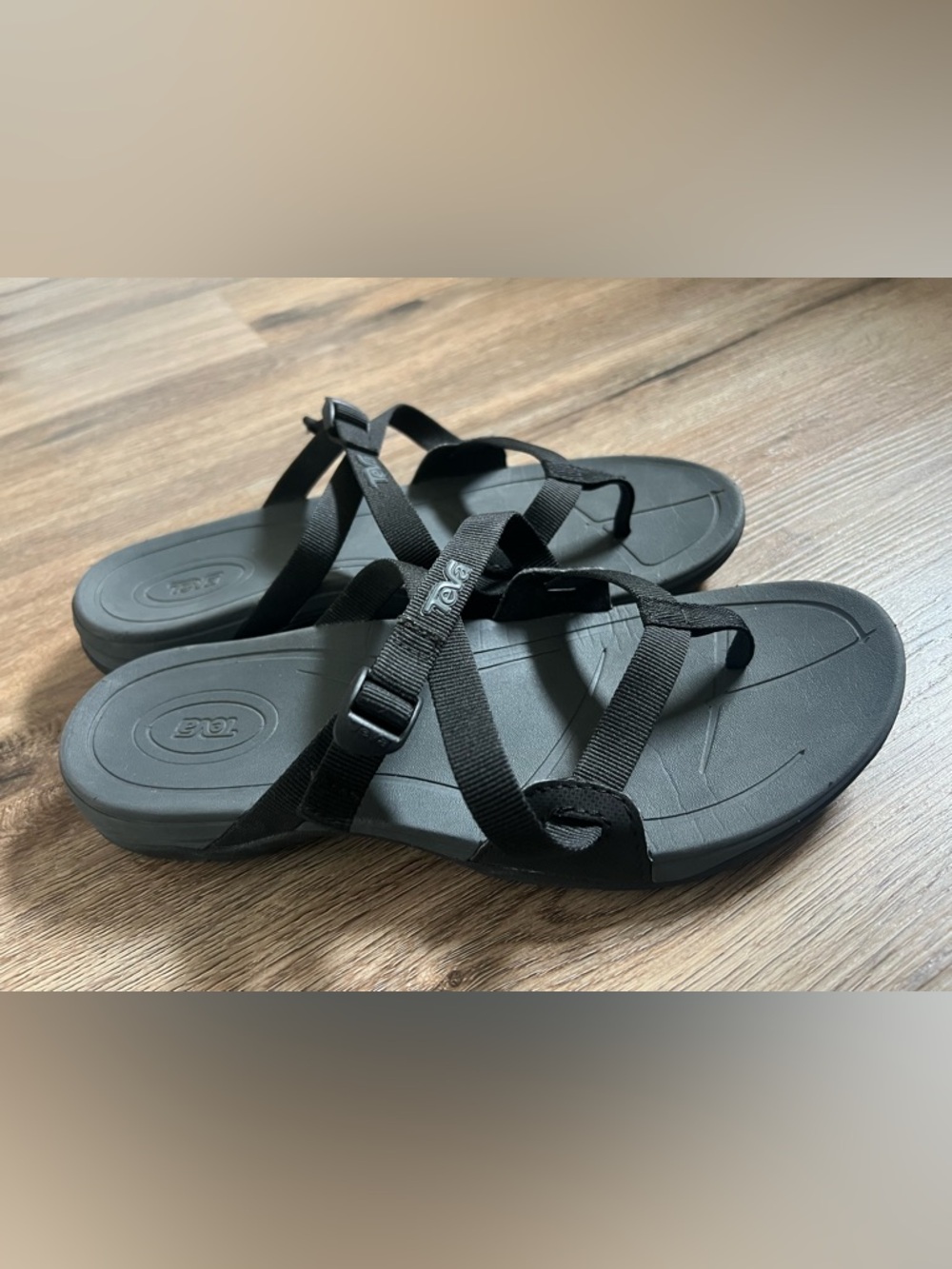 TEVA Ascona Flip Women’s Sandals Black/Grey Size 9.5